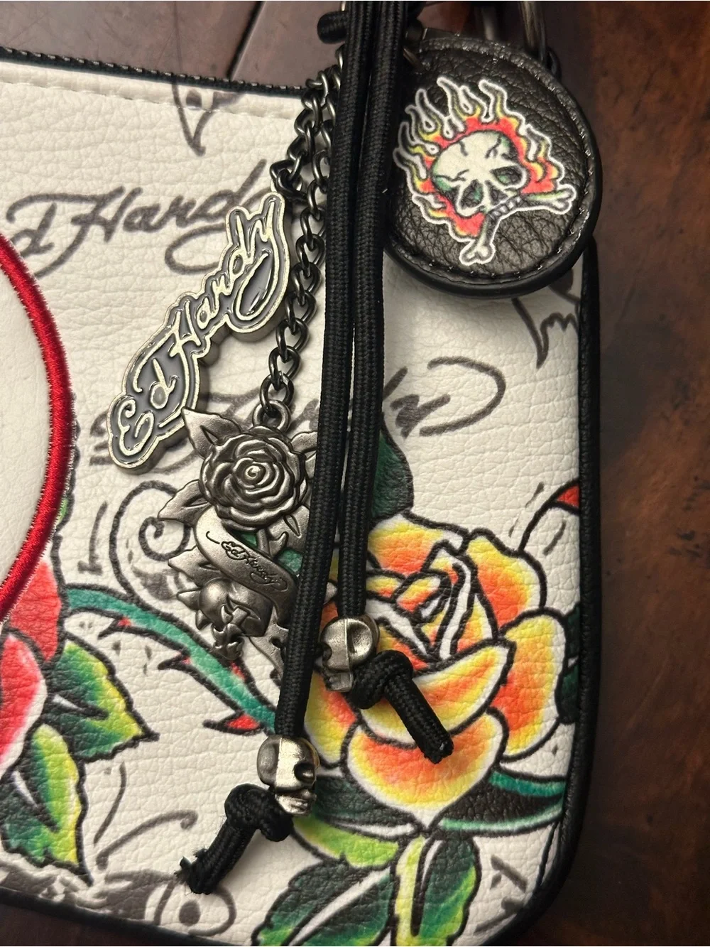 ❤️NEW🖤 Ed Hardy Love Kills Slowly White Shoulder Bag with Red Rose & Heart Motif